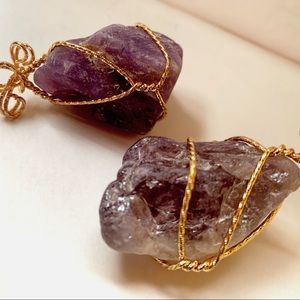 🆕⚡️Beautiful Stone Pendant! 🔮